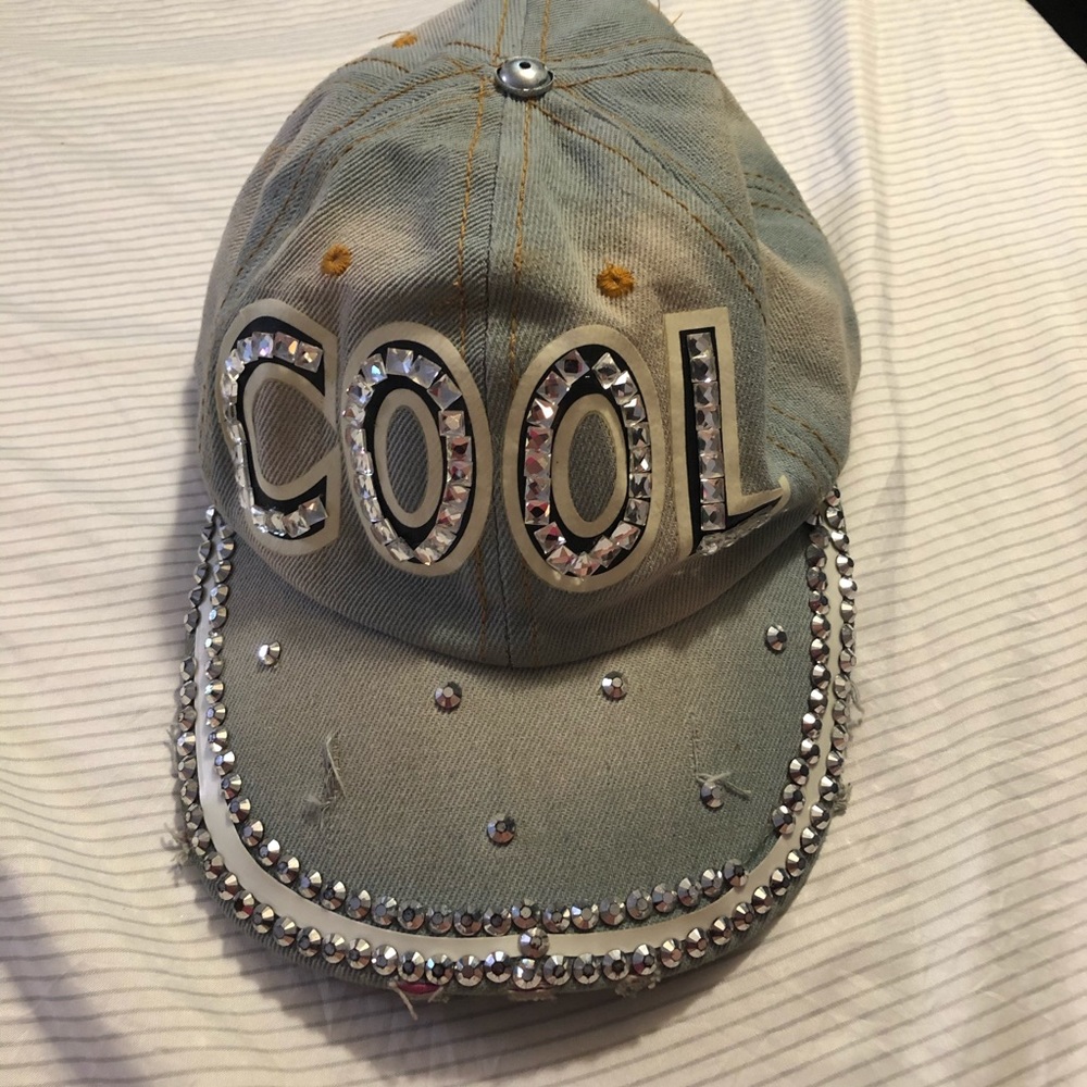 Cära New York “Cool” Hat
